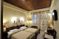 thumbnail_STANDARD ROOM big.jpg